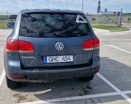 Сірий Фольксваген Туарег, об'ємом двигуна 2.5 л та пробігом 310 тис. км за 3650 $, фото 2 на Automoto.ua