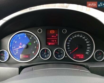 Серый Фольксваген Туарег, объемом двигателя 3.19 л и пробегом 158 тыс. км за 7000 $, фото 9 на Automoto.ua