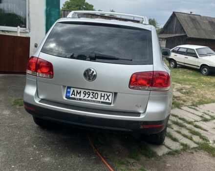 Серый Фольксваген Туарег, объемом двигателя 3 л и пробегом 400 тыс. км за 9000 $, фото 9 на Automoto.ua