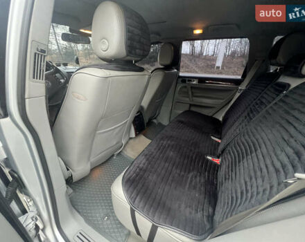 Сірий Фольксваген Туарег, об'ємом двигуна 3.2 л та пробігом 270 тис. км за 7200 $, фото 12 на Automoto.ua