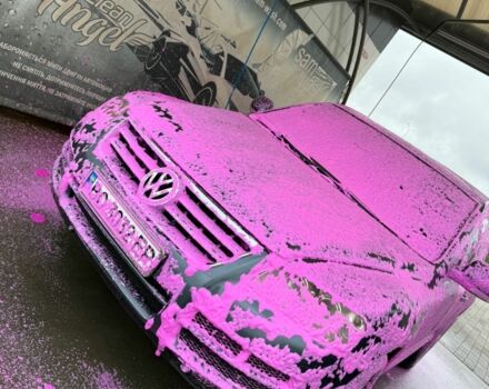 Серый Фольксваген Туарег, объемом двигателя 2.5 л и пробегом 354 тыс. км за 7000 $, фото 1 на Automoto.ua