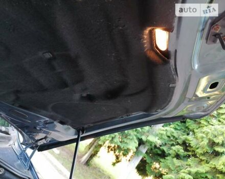 Серый Фольксваген Туарег, объемом двигателя 0 л и пробегом 230 тыс. км за 5900 $, фото 57 на Automoto.ua