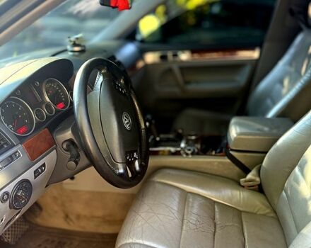 Сірий Фольксваген Туарег, об'ємом двигуна 3.2 л та пробігом 0 тис. км за 4800 $, фото 3 на Automoto.ua