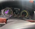 Серый Фольксваген Туарег, объемом двигателя 3 л и пробегом 403 тыс. км за 10000 $, фото 1 на Automoto.ua