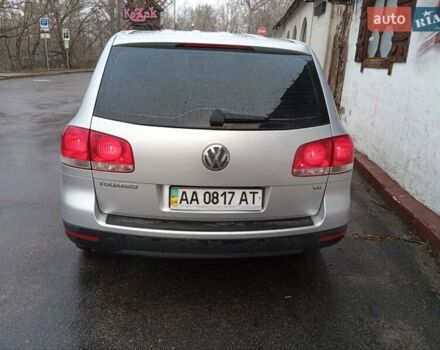 Серый Фольксваген Туарег, объемом двигателя 3.19 л и пробегом 158 тыс. км за 7000 $, фото 6 на Automoto.ua