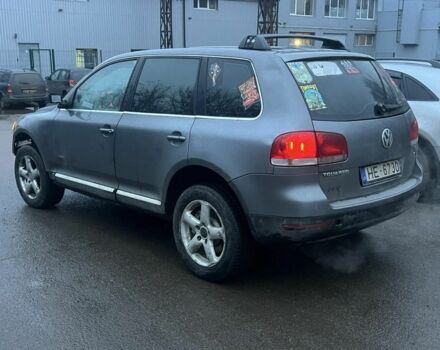 Сірий Фольксваген Туарег, об'ємом двигуна 3.2 л та пробігом 350 тис. км за 3000 $, фото 4 на Automoto.ua