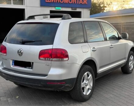 Серый Фольксваген Туарег, объемом двигателя 2.5 л и пробегом 354 тыс. км за 4499 $, фото 4 на Automoto.ua