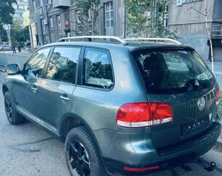 Серый Фольксваген Туарег, объемом двигателя 2.5 л и пробегом 350 тыс. км за 4700 $, фото 3 на Automoto.ua