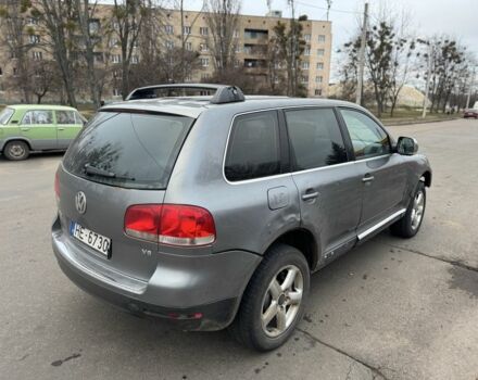 Сірий Фольксваген Туарег, об'ємом двигуна 3.2 л та пробігом 320 тис. км за 3400 $, фото 2 на Automoto.ua