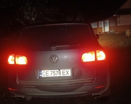 Сірий Фольксваген Туарег, об'ємом двигуна 2.5 л та пробігом 200 тис. км за 7500 $, фото 3 на Automoto.ua