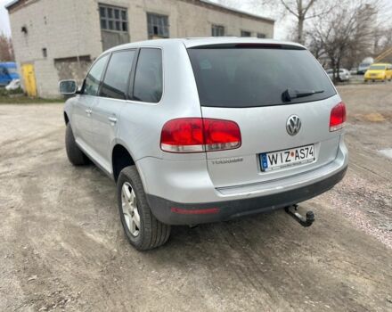 Серый Фольксваген Туарег, объемом двигателя 3 л и пробегом 340 тыс. км за 5500 $, фото 5 на Automoto.ua