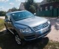 Серый Фольксваген Туарег, объемом двигателя 2.5 л и пробегом 340 тыс. км за 5500 $, фото 4 на Automoto.ua