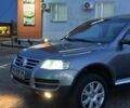 Серый Фольксваген Туарег, объемом двигателя 3 л и пробегом 340 тыс. км за 5350 $, фото 8 на Automoto.ua