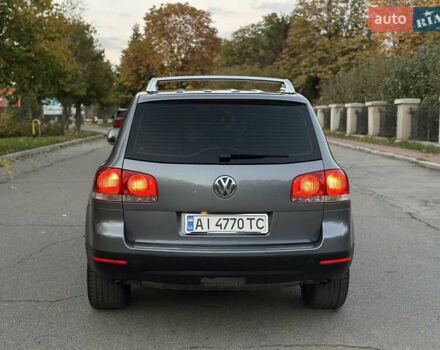 Серый Фольксваген Туарег, объемом двигателя 3 л и пробегом 220 тыс. км за 8250 $, фото 19 на Automoto.ua