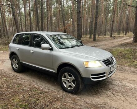 Серый Фольксваген Туарег, объемом двигателя 0 л и пробегом 250 тыс. км за 3900 $, фото 2 на Automoto.ua