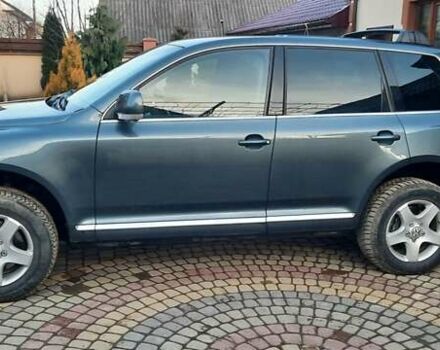 Сірий Фольксваген Туарег, об'ємом двигуна 2.97 л та пробігом 223 тис. км за 9700 $, фото 7 на Automoto.ua