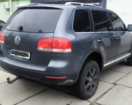 Серый Фольксваген Туарег, объемом двигателя 0 л и пробегом 312 тыс. км за 5900 $, фото 1 на Automoto.ua