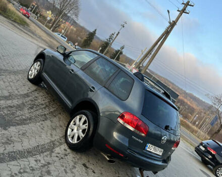 Серый Фольксваген Туарег, объемом двигателя 3 л и пробегом 428 тыс. км за 6700 $, фото 7 на Automoto.ua