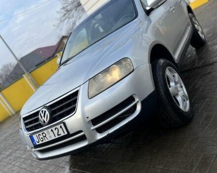 Серый Фольксваген Туарег, объемом двигателя 0 л и пробегом 200 тыс. км за 3600 $, фото 1 на Automoto.ua