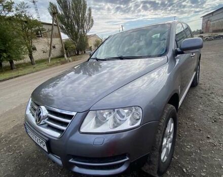 Серый Фольксваген Туарег, объемом двигателя 2.97 л и пробегом 490 тыс. км за 10350 $, фото 14 на Automoto.ua