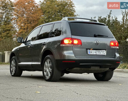 Серый Фольксваген Туарег, объемом двигателя 3 л и пробегом 220 тыс. км за 8250 $, фото 22 на Automoto.ua