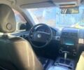 Сірий Фольксваген Туарег, об'ємом двигуна 2.5 л та пробігом 268 тис. км за 7800 $, фото 8 на Automoto.ua