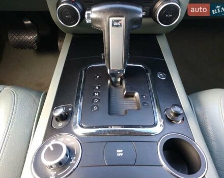 Сірий Фольксваген Туарег, об'ємом двигуна 2.5 л та пробігом 316 тис. км за 12500 $, фото 8 на Automoto.ua