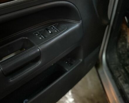 Серый Фольксваген Туарег, объемом двигателя 3.6 л и пробегом 280 тыс. км за 5700 $, фото 13 на Automoto.ua