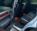 Сірий Фольксваген Туарег, об'ємом двигуна 3.2 л та пробігом 370 тис. км за 7700 $, фото 27 на Automoto.ua