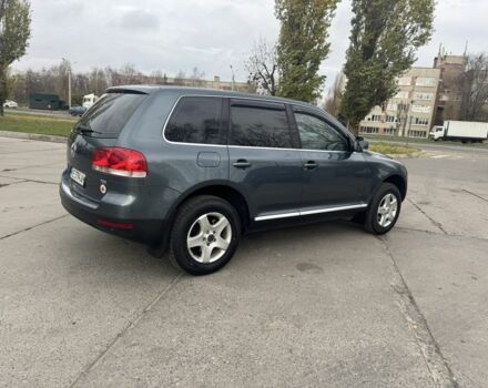Сірий Фольксваген Туарег, об'ємом двигуна 2.5 л та пробігом 350 тис. км за 4500 $, фото 3 на Automoto.ua