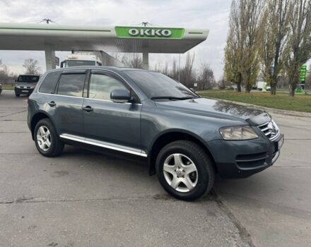 Сірий Фольксваген Туарег, об'ємом двигуна 2.5 л та пробігом 350 тис. км за 4500 $, фото 1 на Automoto.ua