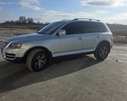 Фольксваген Туарег 2006 у Вилкове на Automoto.ua Сірий Фольксваген Туарег, об'ємом двигуна 2.46 л та пробігом 289 тис. км за 9500 $, фото 21 на Automoto.ua