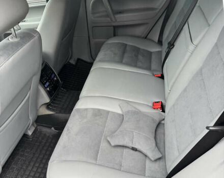 Сірий Фольксваген Туарег, об'ємом двигуна 2.97 л та пробігом 292 тис. км за 10900 $, фото 22 на Automoto.ua