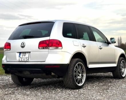 Сірий Фольксваген Туарег, об'ємом двигуна 3 л та пробігом 234 тис. км за 3800 $, фото 5 на Automoto.ua