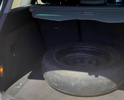 Сірий Фольксваген Туарег, об'ємом двигуна 3.2 л та пробігом 404 тис. км за 8000 $, фото 8 на Automoto.ua