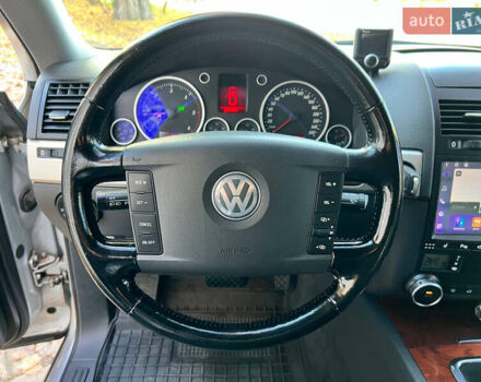 Серый Фольксваген Туарег, объемом двигателя 2.97 л и пробегом 188 тыс. км за 8900 $, фото 27 на Automoto.ua