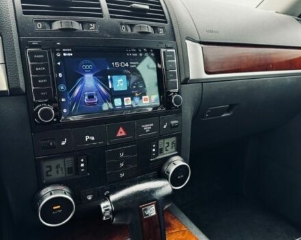 Сірий Фольксваген Туарег, об'ємом двигуна 3 л та пробігом 234 тис. км за 3800 $, фото 10 на Automoto.ua