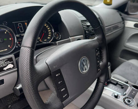 Сірий Фольксваген Туарег, об'ємом двигуна 2.97 л та пробігом 292 тис. км за 10900 $, фото 19 на Automoto.ua