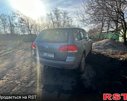 Серый Фольксваген Туарег, объемом двигателя 3 л и пробегом 330 тыс. км за 3700 $, фото 6 на Automoto.ua