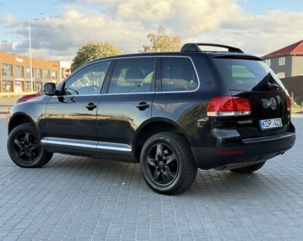 Сірий Фольксваген Туарег, об'ємом двигуна 3 л та пробігом 300 тис. км за 6900 $, фото 7 на Automoto.ua