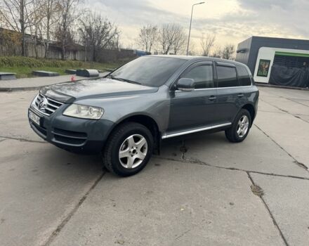 Сірий Фольксваген Туарег, об'ємом двигуна 2.5 л та пробігом 350 тис. км за 4500 $, фото 8 на Automoto.ua