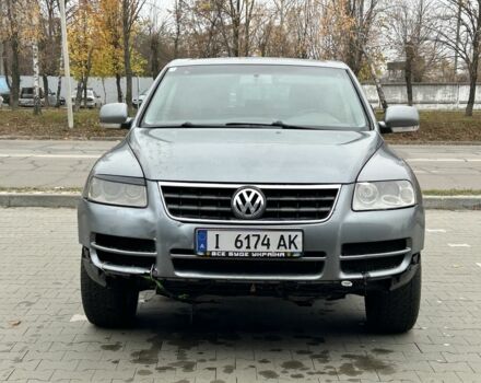Серый Фольксваген Туарег, объемом двигателя 2.5 л и пробегом 300 тыс. км за 3850 $, фото 7 на Automoto.ua
