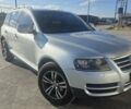 Фольксваген Туарег 2006 у Вилкове на Automoto.ua Сірий Фольксваген Туарег, об'ємом двигуна 2.46 л та пробігом 289 тис. км за 9500 $, фото 4 на Automoto.ua