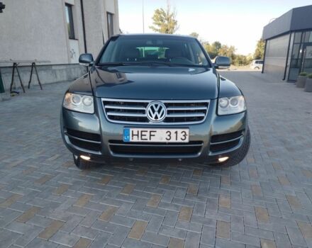 Сірий Фольксваген Туарег, об'ємом двигуна 3 л та пробігом 440 тис. км за 5900 $, фото 3 на Automoto.ua