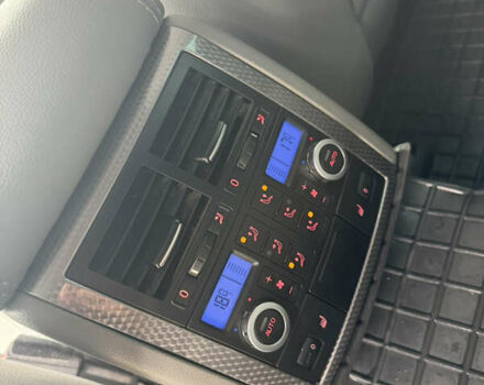 Сірий Фольксваген Туарег, об'ємом двигуна 2.97 л та пробігом 292 тис. км за 10900 $, фото 23 на Automoto.ua