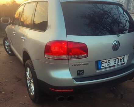 Серый Фольксваген Туарег, объемом двигателя 0 л и пробегом 270 тыс. км за 6961 $, фото 2 на Automoto.ua