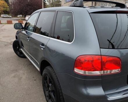 Сірий Фольксваген Туарег, об'ємом двигуна 0 л та пробігом 352 тис. км за 6904 $, фото 2 на Automoto.ua