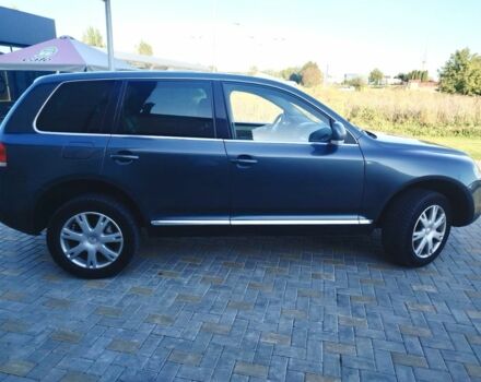 Сірий Фольксваген Туарег, об'ємом двигуна 3 л та пробігом 440 тис. км за 5900 $, фото 4 на Automoto.ua