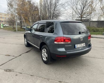 Сірий Фольксваген Туарег, об'ємом двигуна 2.5 л та пробігом 350 тис. км за 4500 $, фото 5 на Automoto.ua