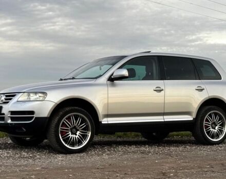 Сірий Фольксваген Туарег, об'ємом двигуна 3 л та пробігом 234 тис. км за 3800 $, фото 3 на Automoto.ua